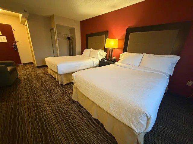 غرفة بسرير مزدوج لذوي الإعاقة، Randolph Hotel Liverpool/Syracuse/Airport West, Trademark 4/5