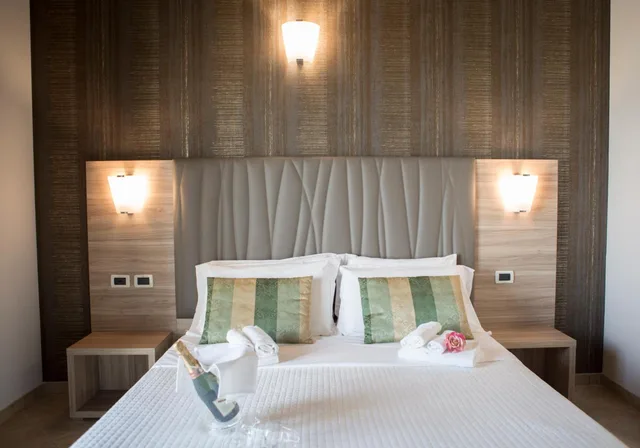 Deluxe, Double Bed, Sea View, Balcony, Prestige 3/8