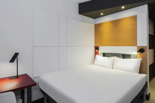 غرفة بثلاثة أسرّة، Ibis Budget Brugge Jabbeke 3/10