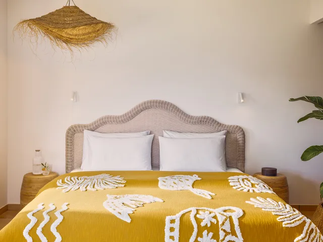 Family, Cabana, Lateral Side Sea View، Grecotel Casa Paradiso 1/7