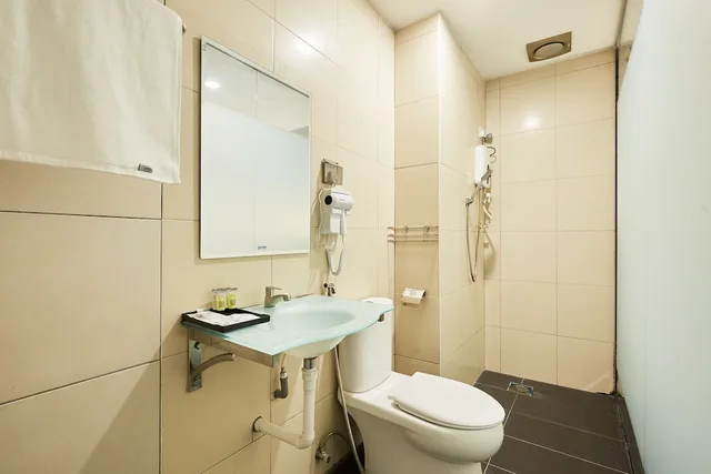 غرفة تنفيذية بسريرين منفصلين، RM Hotel Muar 1/1
