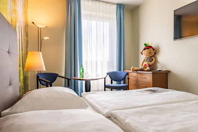 غرفة عائلية بسرير مزدوج، Ahorn Seehotel Templin 3/6