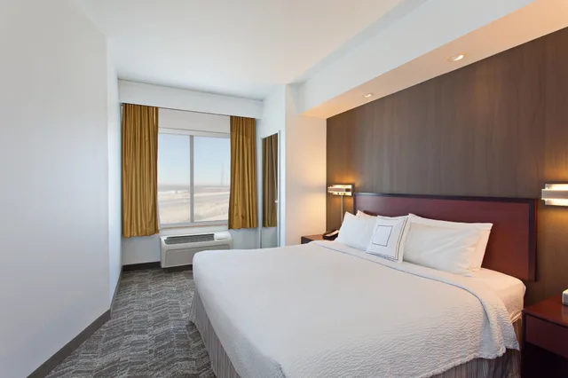 استوديو بسرير كينج مع أريكة، SpringHill Suites by Marriott El Paso 1/7