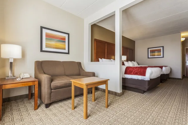 جناح بسريرين كوين، Comfort Suites Richmond, KY 10/10