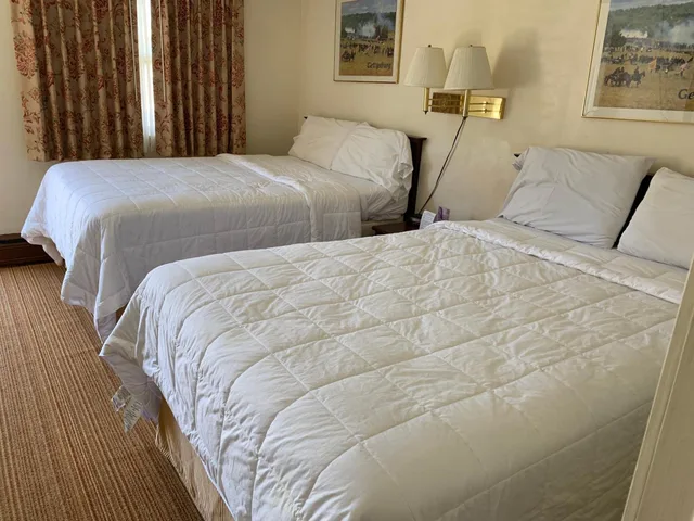 غرفة بسريرين مزدوجين، Red Carpet Inn 6/10