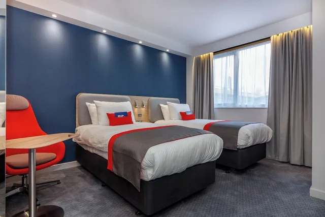 غرفة قياسية بسريرين منفصلين، HOLIDAY INN EXPRESS WIGAN 2/3