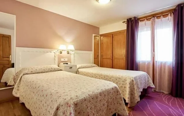 Hostal Vidaller، بربشتر 10/50