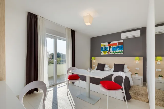 غرفة قياسية بسرير كينج، Villa Liburnum 2/8