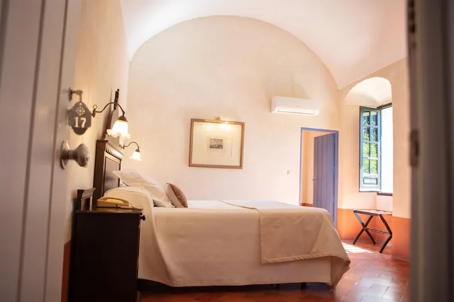 غرفة ديلوكس بسريرين منفصلين، Monasterio de San Francisco 6/10