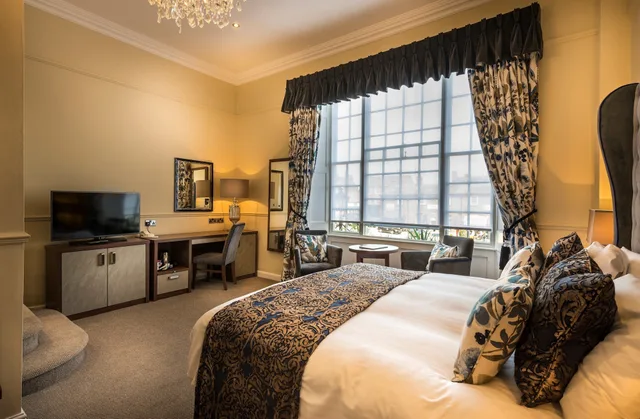 غرفة ديلوكس بسرير كينج، The Golden Fleece Hotel 4/6