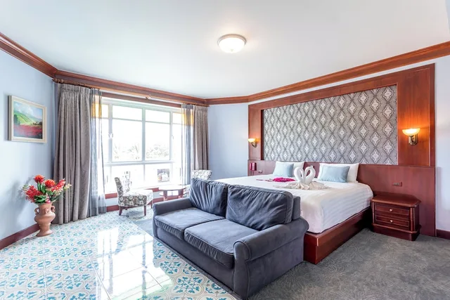 جناح جونيور بسرير مزدوج، Erawan Hotel 3/8