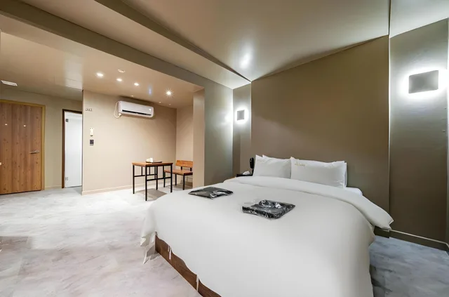 غرفة بسرير مزدوج، Rosenheim Hotel 1/1
