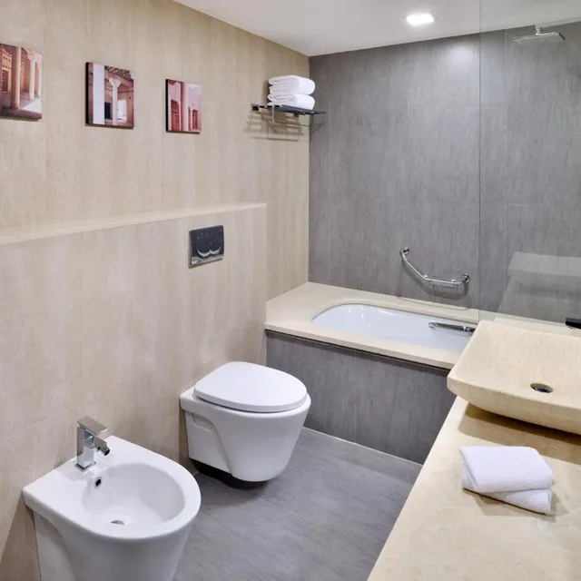 2 Bedrooms, Great, Executive, Suite, City View، فور بوينتس من شيراتون رياض الخالدية(Four Points By Sheraton Riyadh Khaldia) 5/7