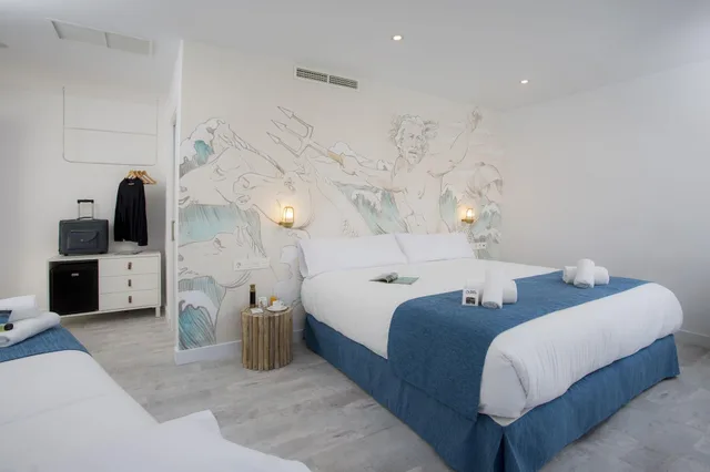 غرفة عائلية ثلاثية، Casual Del Mar Malaga 3/10
