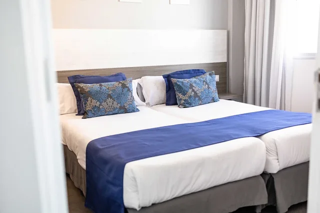 1 Bedroom, Classic, Apartment, Single, Twin Beds, Balcony, Servatur Castillo De Sol 3/6