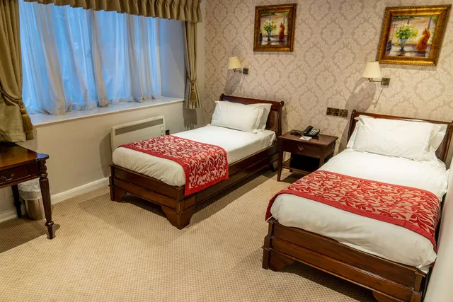 Classic, Twin Beds, Castle Bromwich Hall Hotel, BW Signature Collection 1/1