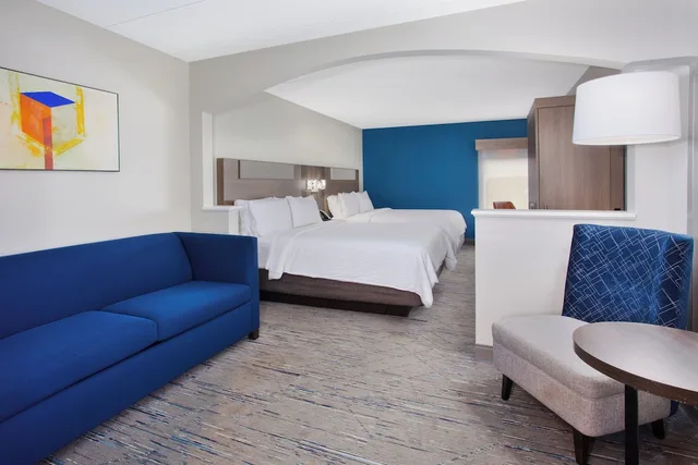 جناح بسريرين كوين، Holiday Inn Express Hotel And Suites Dover 2/3