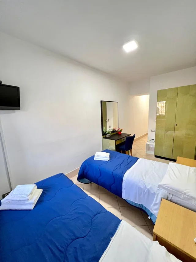 غرفة بسريرين منفصلين، Hotel Como 5/9