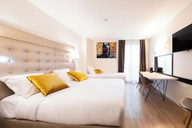 Standard, Triple, 2 Double Beds, 1 Queen and 1 Single Bed, Kitchenette, Best Western Hotel du Chateau Maisons Laffitte 1/3