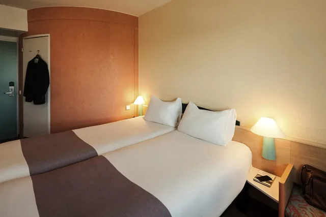 غرفة قياسية بسريرين منفصلين، IBIS BERLIN SPANDAU 5/10