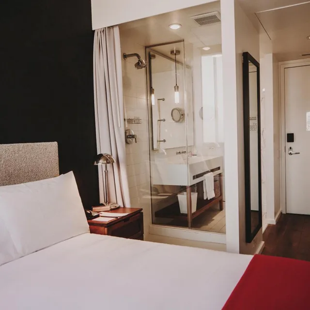 غرفة ديلوكس بسرير كوين، The Nolitan Hotel 7/10