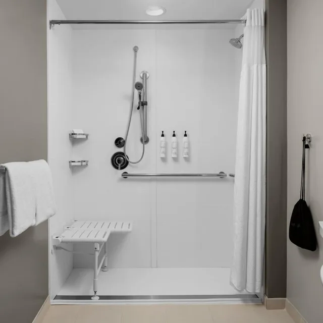 Suite, Queen Bed, Ocean Front, Sofa, Balcony, SpringHill Suites by Marriott Myrtle Beach Oceanfront 8/8