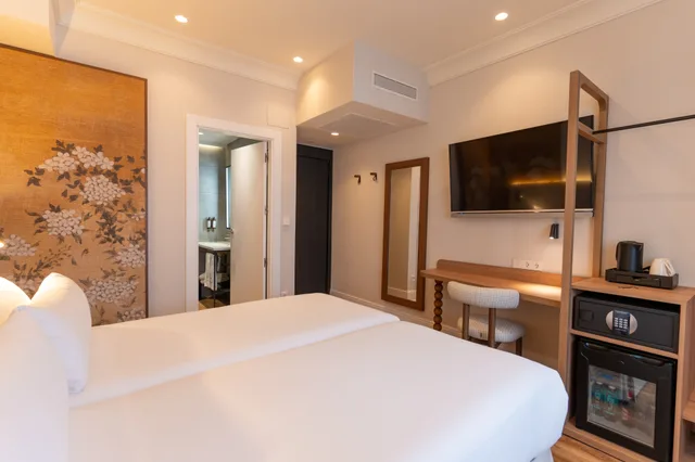غرفة مفردة بسرير مزدوج، Petit Palace Cliper Gran Via 6/10