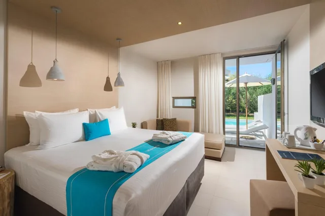 Room, Double Bed, Garden and Pool View، The GDM Island Hotel - Adults Only 2/5