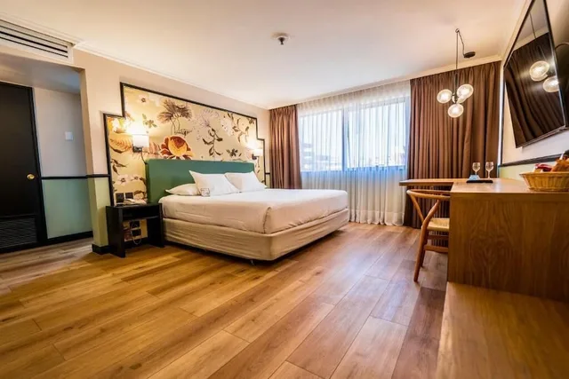 غرفة سوبيريور بسرير كينج، Hotel Director Vitacura 1/4