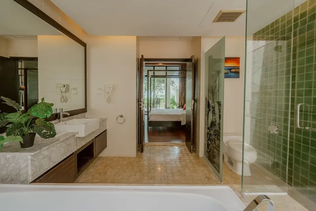 2 Bedrooms, Pool, Villa, King and Twin Beds, Sea View، Borneo Beach Villas 7/8