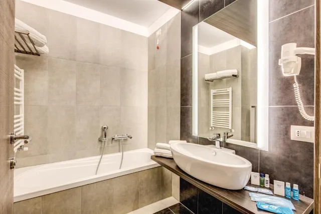 Junior Suite, Garden View, Warmthotel 10/10