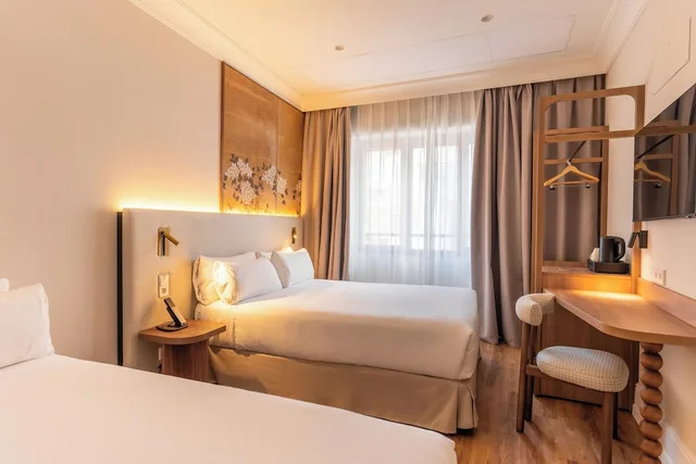 Room, Triple, Petit Palace Cliper Gran Via 6/10