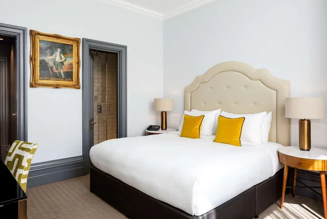 غرفة ديلوكس بسرير كينج، Radisson Blu Hotel London South Kensington 4/9