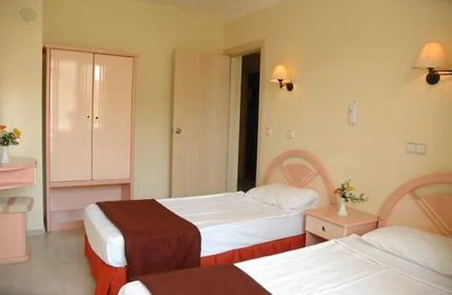 جناح جونيور قياسي، Suite Laguna 1/1