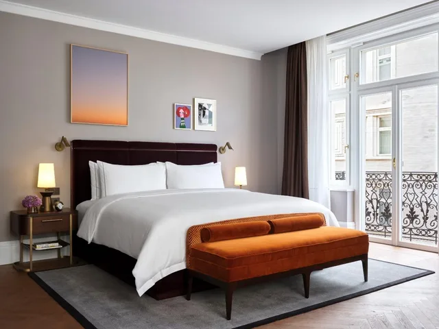 غرفة ديلوكس، Rosewood Vienna 1/1