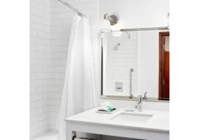 family suite, Four Points by Sheraton Calgary Airport 2/3