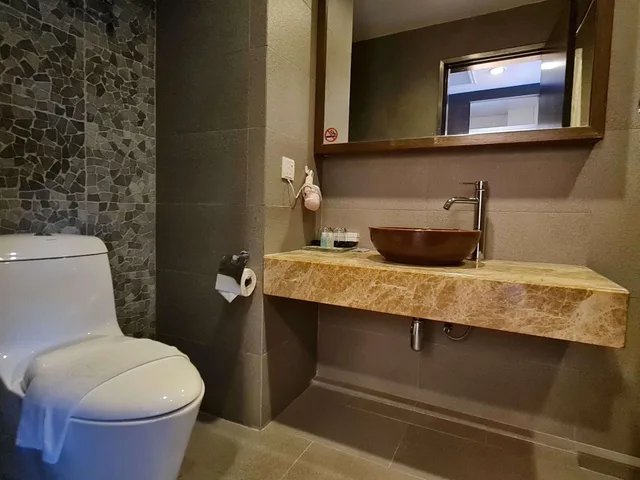 Deluxe, King Bed, Courtyard Area، Swan Garden Hotel 3/4