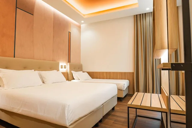 غرفة قياسية ثلاثية، Hotel Vittoria 2/3