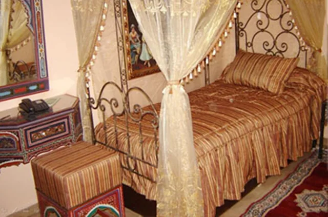 غرفة مفردة بسرير مزدوج، Moroccan House Hotel Marrakech 2/5