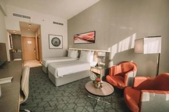 Standard Twin, Peony Hotel 2/2