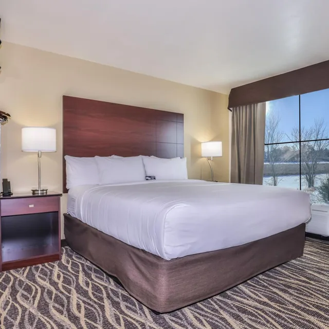 جناح بغرفة نوم واحدة، Cobblestone Hotel & Suites - Rhinelander 2/4