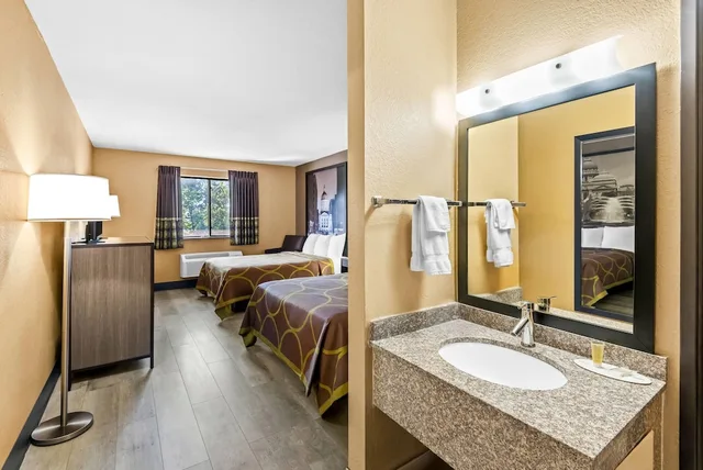 غرفة قياسية بسريرين كوين، Super 8 By Wyndham Terre Haute 9/9