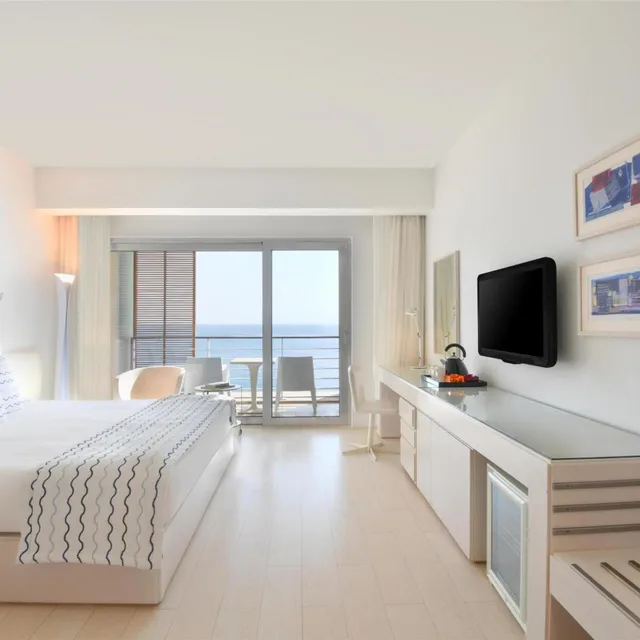 Deluxe, King Bed, Sea View, Kempinski Hotel Aqaba Red Sea 5/10