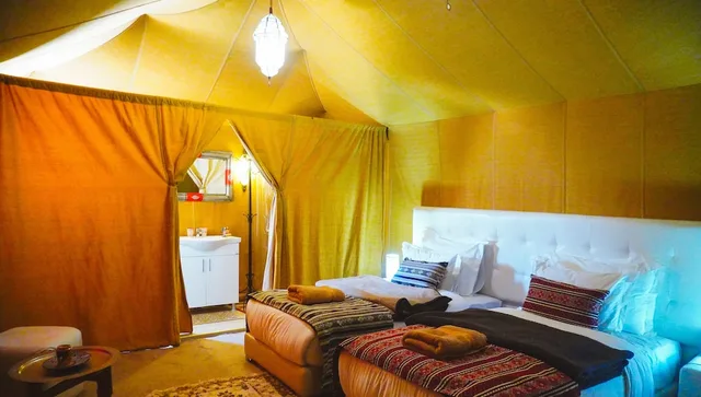 غرفة سوبيريور بسريرين منفصلين وسرير كينج وسرير كوين، Saharian Camp 9/10