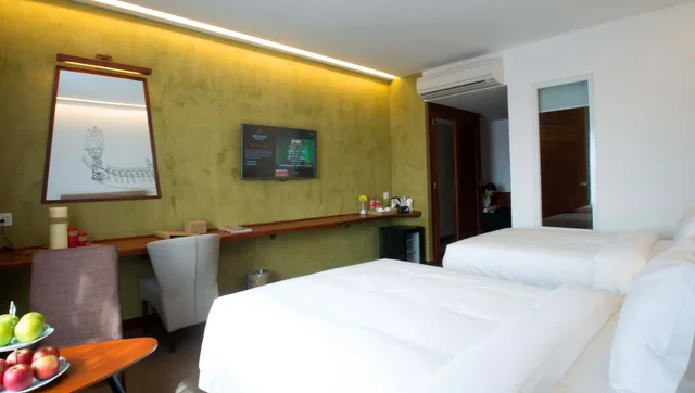 غرفة أساسية ديلوكس بسريرين منفصلين بإطلالة على المدينة، Almond Bassac River Hotel 2/3