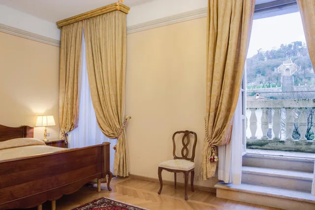 غرفة ديلوكس بسرير مزدوج، Villa Fenaroli Palace Hotel 7/8