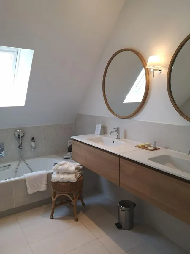 Pavilion, Suite, King Bed، Domaine de la Tortiniere 10/10