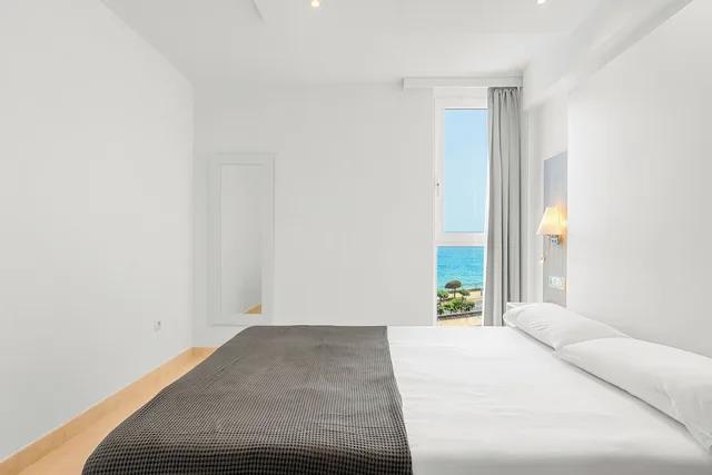 2 Bedrooms, Premium, Apartment, Twin Beds, Beach Front, Sea View, Sofa، Ocean Vistas 24 Puerto de la Cruz 1/5
