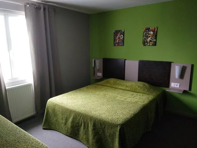 جناح عائلي بسرير كوين مع سرير سحّاب إضافي، Hotel Savary 2/4