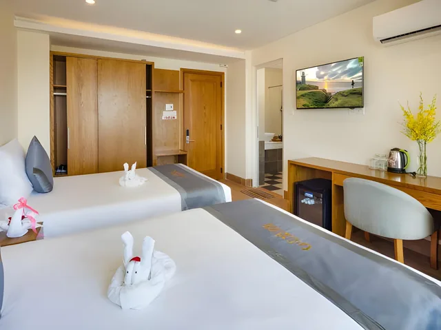 Superior, Double or Twin Bed, Sea View, Quang Vinh Hotel 2/3